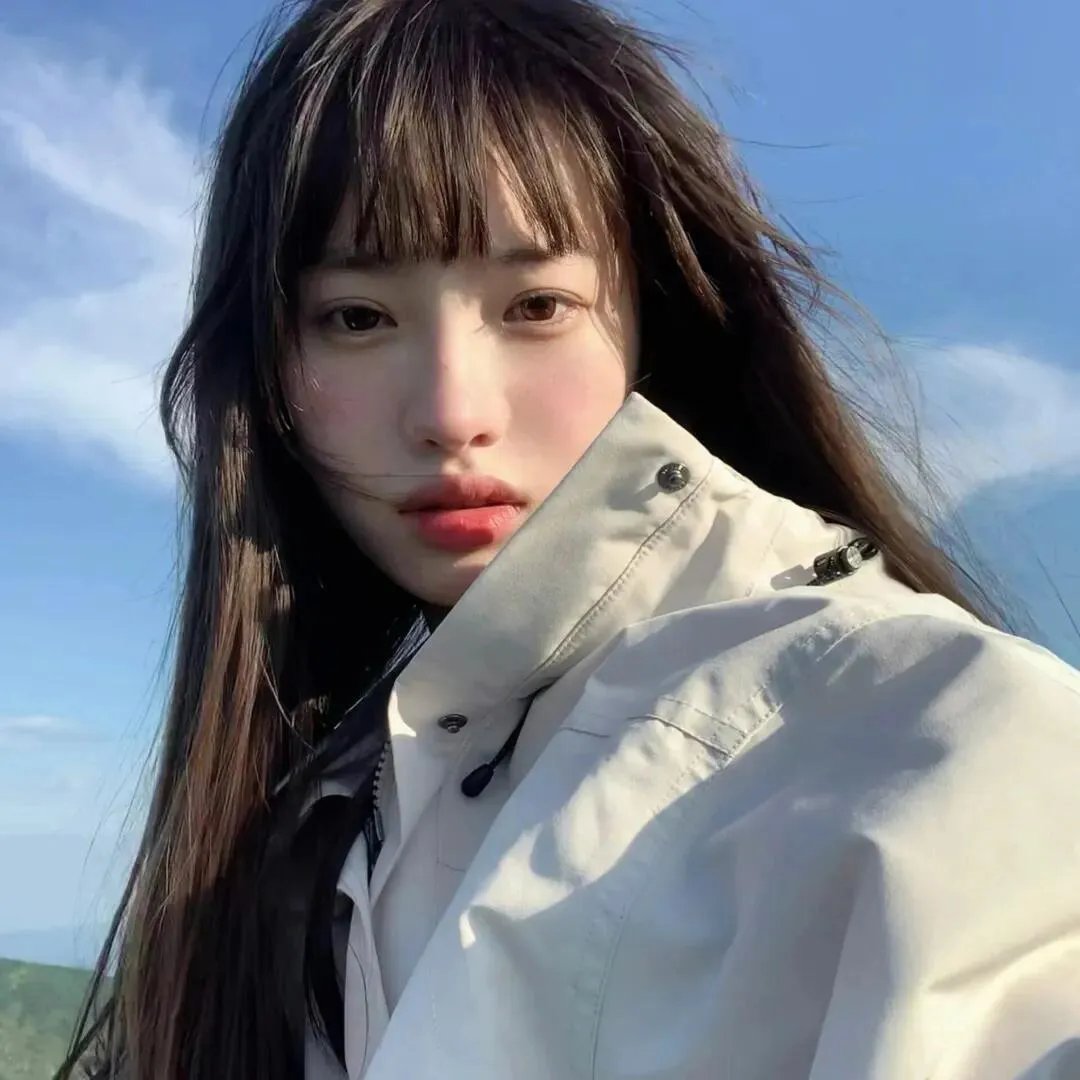 呢喃语页